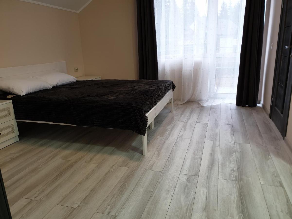 Hotel Osher Boekovel Buitenkant foto